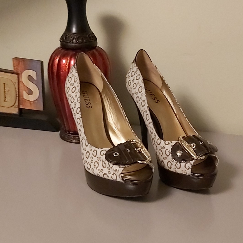 Guess  Heels